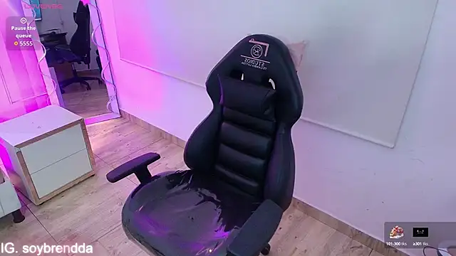 Brendda tay online show from September 2025 03:10:02 AM