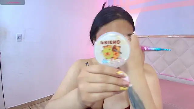 Snapshot of Brendda_tay chatting on March 2026 03:23:01 AM Brendda tay online show from March 2026 03:23:01 AM