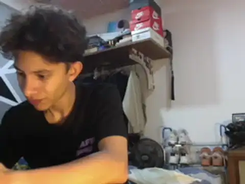 Snapshot of ferchitibellako chatting on December 2024 03:18:02 AM ferchitibellako online show from December 2024 03:18:02 AM