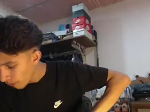 Snapshot of ferchitibellako chatting on December 2024 09:29:02 PM ferchitibellako online show from December 2024 09:29:02 PM