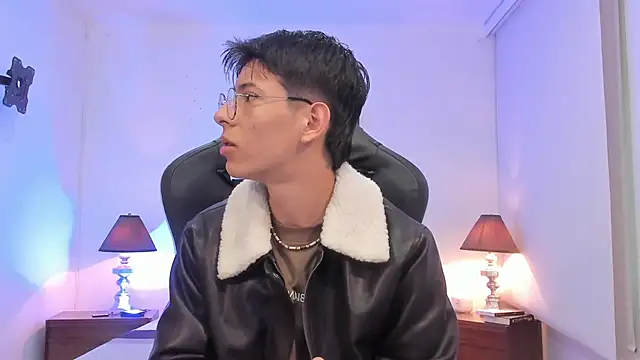 Snapshot of alexandersawyer chatting on November 2025 12:39:02 PM alexandersawyer online show from November 2025 12:39:02 PM