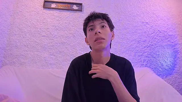 Snapshot of alexandersawyer chatting on December 2025 08:45:01 AM alexandersawyer online show from December 2025 08:45:01 AM