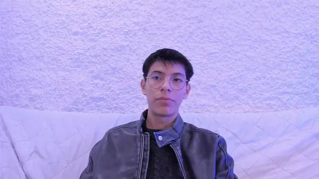 Snapshot of alexandersawyer chatting on December 2025 12:03:02 PM alexandersawyer online show from December 2025 12:03:02 PM