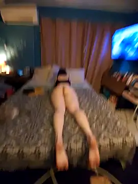 Snapshot of CoelhinhaGostosa chatting on December 2024 08:38:01 PM CoelhinhaGostosa online show from December 2024 08:38:01 PM