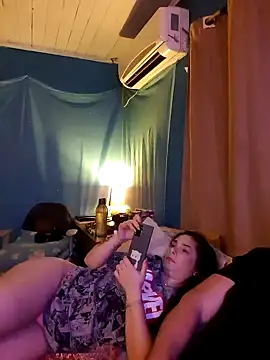 Snapshot of CoelhinhaGostosa chatting on January 2025 06:13:02 AM CoelhinhaGostosa online show from January 2025 06:13:02 AM