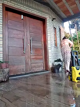 Snapshot of CoelhinhaGostosa chatting on January 2025 10:15:02 PM CoelhinhaGostosa online show from January 2025 10:15:02 PM