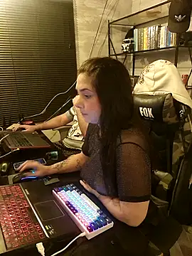 Snapshot of CoelhinhaGostosa chatting on December 2025 07:46:02 AM CoelhinhaGostosa online show from December 2025 07:46:02 AM