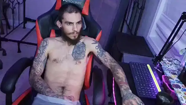 Snapshot of XMeF10 chatting on February 2025 06:12:02 AM XMeF10 online show from February 2025 06:12:02 AM