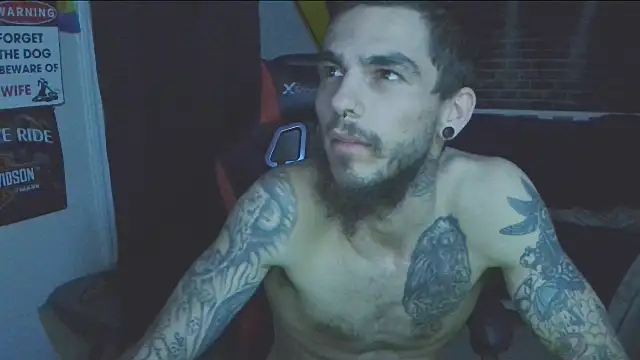 Snapshot of XMeF10 chatting on March 2025 03:56:01 AM XMeF10 online show from March 2025 03:56:01 AM