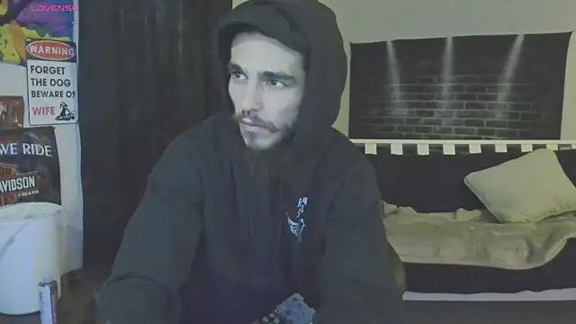 Snapshot of XMeF10 chatting on March 2025 08:27:01 PM XMeF10 online show from March 2025 08:27:01 PM