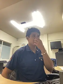 Snapshot of Brencuz chatting on September 2025 05:02:01 PM Brencuz online show from September 2025 05:02:01 PM