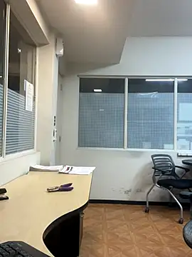 Snapshot of Brencuz chatting on October 2025 12:30:02 AM Brencuz online show from October 2025 12:30:02 AM