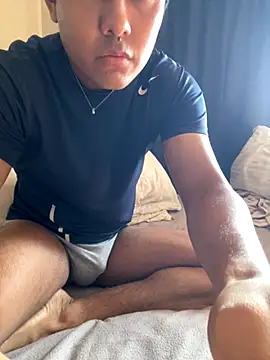 Snapshot of Brencuz chatting on October 2025 03:11:01 PM Brencuz online show from October 2025 03:11:01 PM