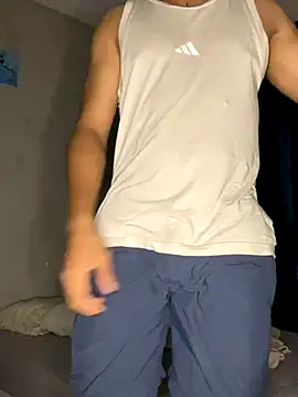 Snapshot of Brencuz chatting on October 2025 06:10:01 AM Brencuz online show from October 2025 06:10:01 AM