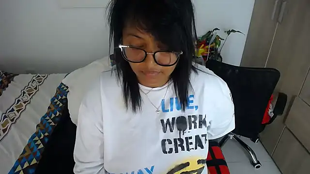 Snapshot of miajoseph_ chatting on January 2025 08:20:02 AM miajoseph online show from January 2025 08:20:02 AM