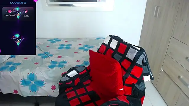 Snapshot of miajoseph_ chatting on February 2025 05:12:01 AM miajoseph online show from February 2025 05:12:01 AM