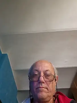 Snapshot of gianbragallini chatting on October 2025 11:02:01 AM gianbragallini online show from October 2025 11:02:01 AM