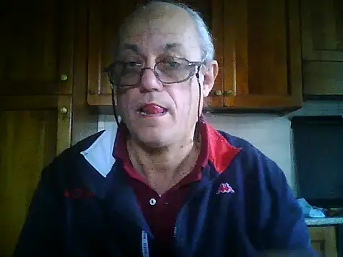 Snapshot of gianbragallini chatting on November 2025 01:21:02 PM gianbragallini online show from November 2025 01:21:02 PM