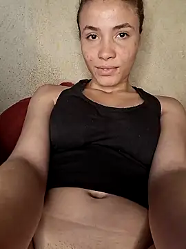 Snapshot of HelenHoltz chatting on September 2025 05:24:02 PM HelenHoltz online show from September 2025 05:24:02 PM