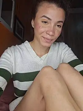 HelenHoltz online show from May 2026 02:49:01 AM