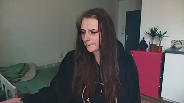 ce leste   online show from February 2026 01:01:02 PM