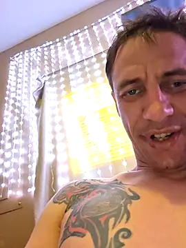 Highfrog1 online show from October 2025 07:02:01 PM