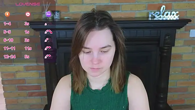 Snapshot of Ellie_Sunset chatting on March 2026 08:40:02 AM Ellie Sunset online show from March 2026 08:40:02 AM