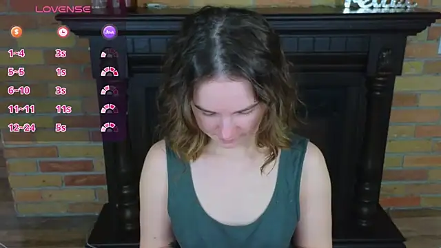 Snapshot of Ellie_Sunset chatting on March 2026 09:23:01 AM Ellie Sunset online show from March 2026 09:23:01 AM