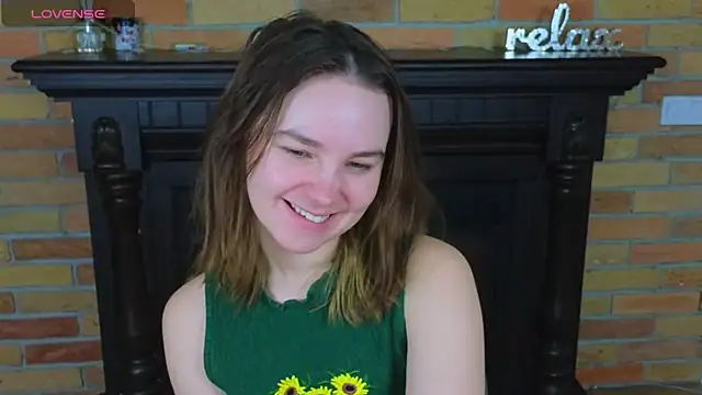 Snapshot of Ellie_Sunset chatting on March 2026 10:53:02 AM Ellie Sunset online show from March 2026 10:53:02 AM