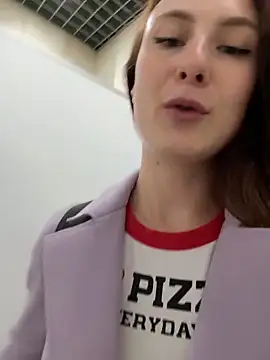 Dina Tease online show from October 2025 12:38:02 PM