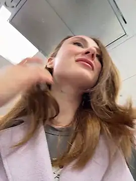 Dina Tease online show from October 2025 01:23:01 PM