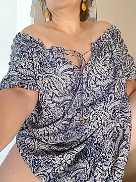 EvaNights online show from October 2025 12:49:02 PM