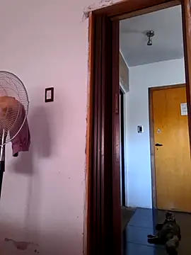 Snapshot of CAT28004 chatting on December 2025 03:30:01 PM CAT28004 online show from December 2025 03:30:01 PM