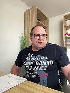 coupleLatinaLovers online show from January 2025 09:54:02 AM