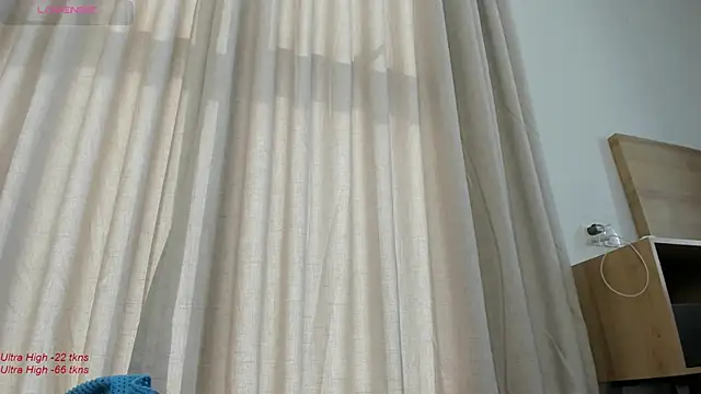 Snapshot of yumisunn chatting on January 2025 06:57:01 AM yumisunn online show from January 2025 06:57:01 AM