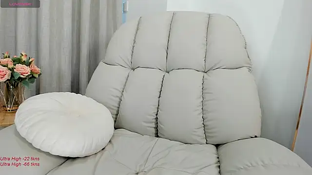 Snapshot of yumisunn chatting on March 2025 04:38:02 AM yumisunn online show from March 2025 04:38:02 AM