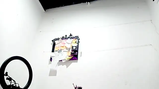 PetiteIvoryQueen19 online show from September 2025 05:45:02 AM