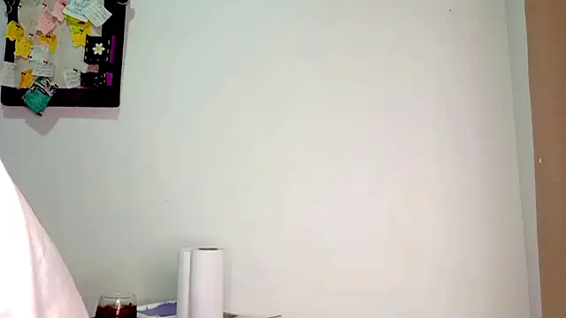 PetiteIvoryQueen19 online show from June 2026 06:02:01 AM