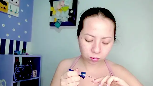 PetiteIvoryQueen19 online show from June 2026 03:42:01 AM