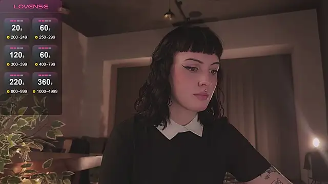 vinylstore online show from December 2024 11:19:02 PM