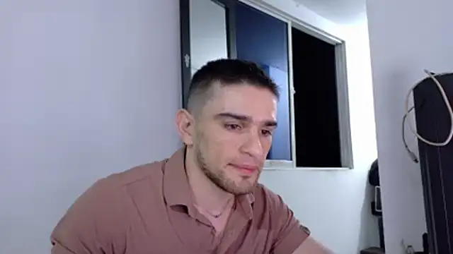 Sexy Alejandro  online show from November 2025 03:30:01 AM