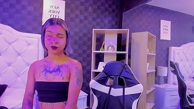 rave connor online show from February 2025 07:23:01 PM