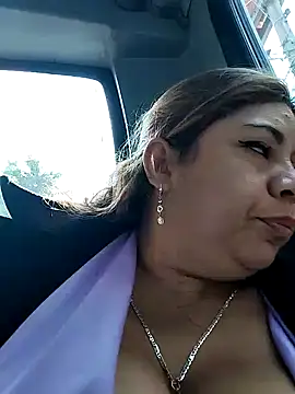 Laura-Hernandez online show from December 2024 07:46:02 PM