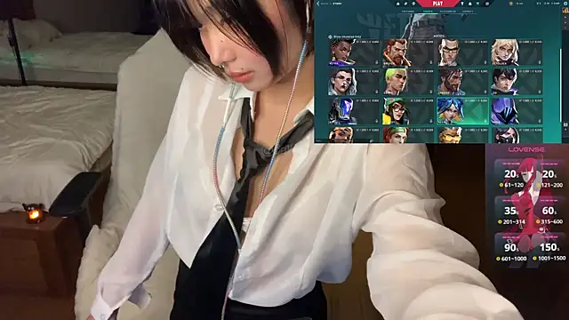 Snapshot of JayJaylov chatting on October 2025 06:40:02 PM JayJaylov online show from October 2025 06:40:02 PM