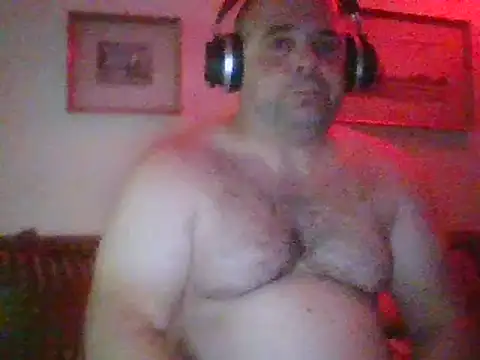 Snapshot of ChristianMouth chatting on October 2025 08:31:01 PM ChristianMouth online show from October 2025 08:31:01 PM