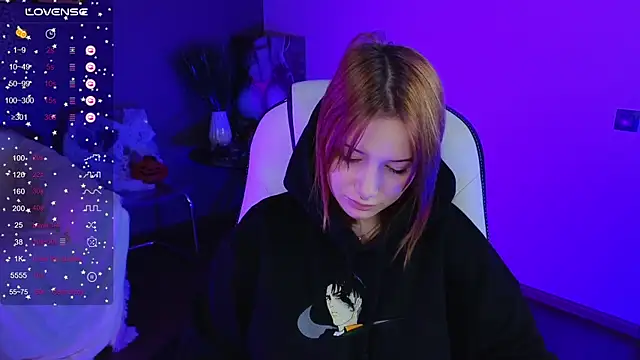 Snapshot of Eridabytrend chatting on November 2025 06:15:02 AM Eridabytrend online show from November 2025 06:15:02 AM