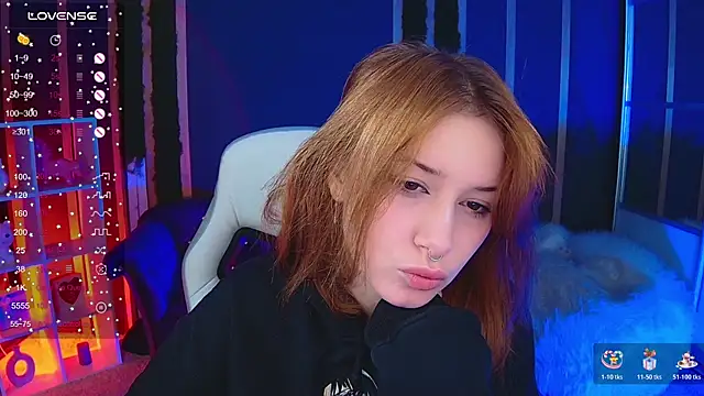 Snapshot of Eridabytrend chatting on November 2025 06:12:02 AM Eridabytrend online show from November 2025 06:12:02 AM