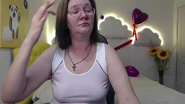 HolyMilfa online show from March 2025 02:03:01 PM