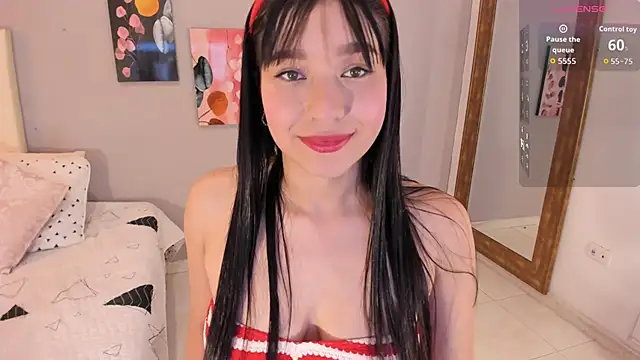 Maia W10 online show from February 2026 01:48:02 PM