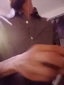 Aaronkiller online show from May 2026 11:46:01 PM